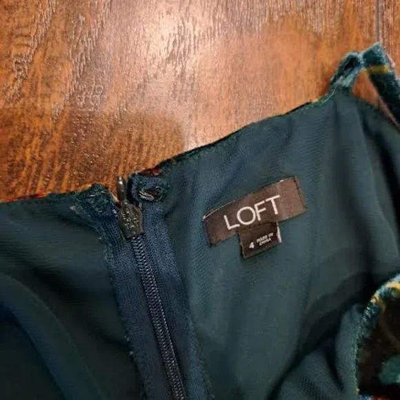 LOFT Velvet Jumper - Picture 3 of 3